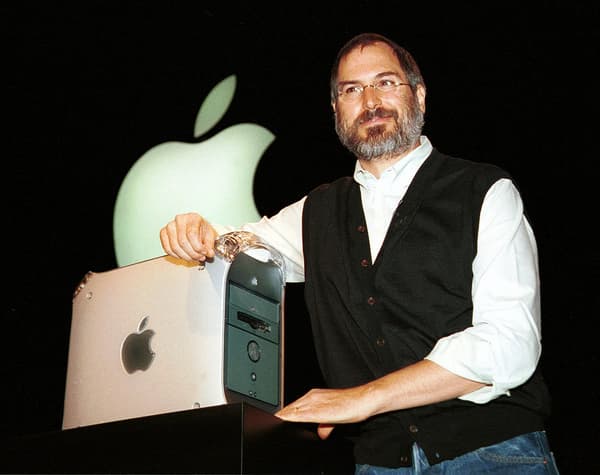 Steve Jobs dévoilant le Power Mac G4, le 31 août 1999