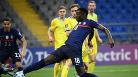Le défenseur de l'équipe de France, Kurt Zouma, lors du match de quaifications pour le Mondial-2022 contre le Kazakhstan, le 28 mars 2021 à Nur-Sultan