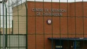 La façade du centre de détention de Châteaudun, en Eure-et-Loir.