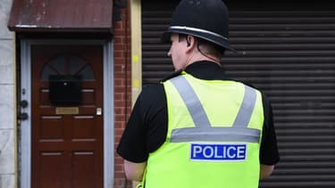 Un officier de police à Birmingham, au Royaume-Uni, le 23 mars 2017. (Photo d'illustration)