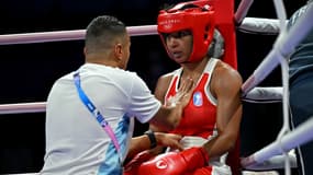 La boxeuse française Estelle Mossely lors de son entrée en lice aux JO de Paris, 27 juillet 2024
