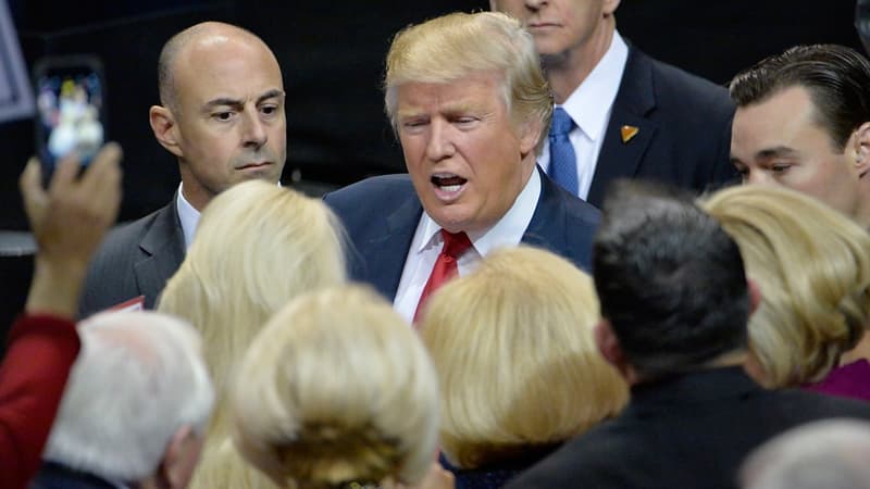 Donald Trump prédit que d'autres pays vont quitter l'Union européenne.