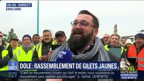Gilets jaunes: une Marseillaise spontanée entonnée à Dole, épicentre de la contestation