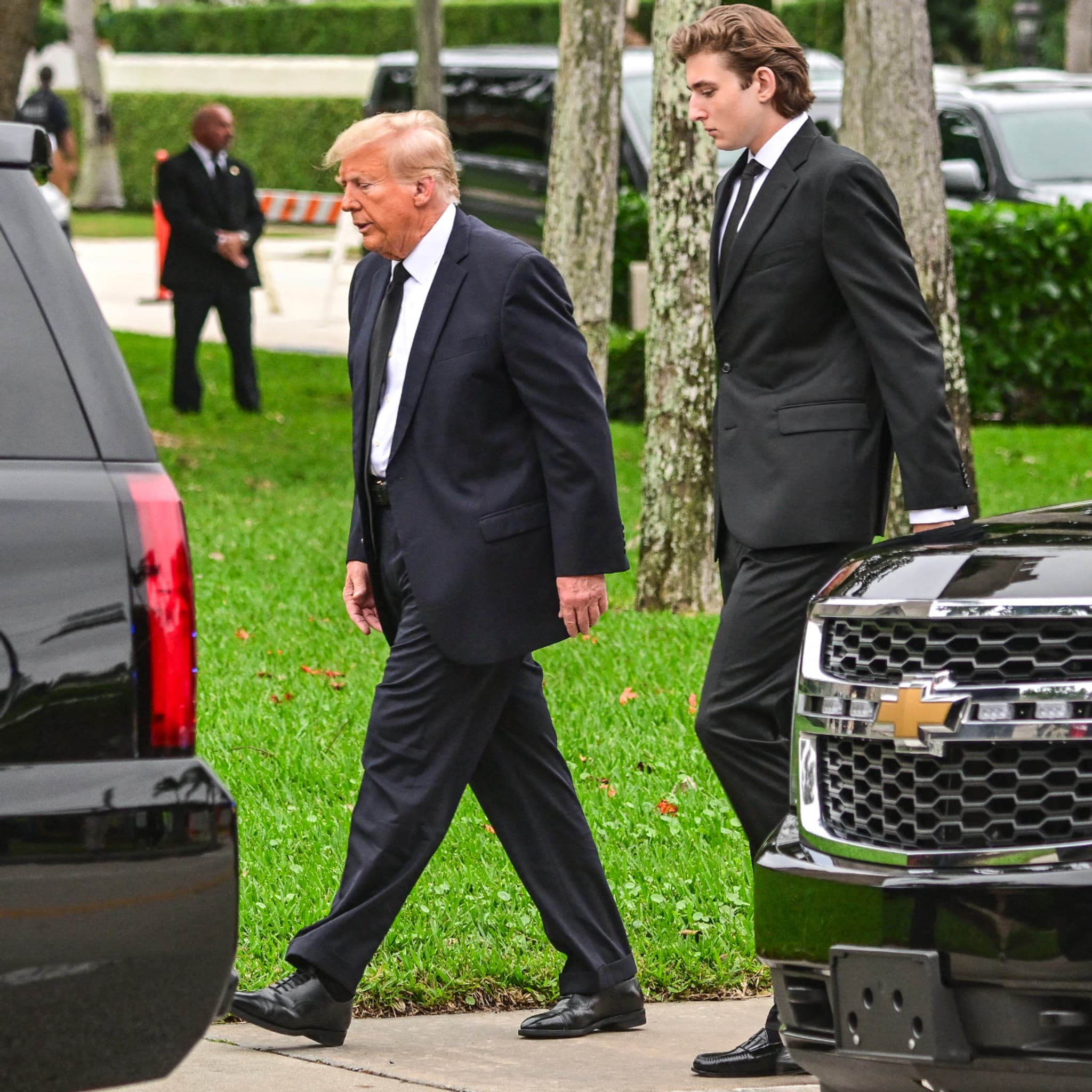 Donald Trump sera intronisé par son fils Barron, âgé de seulement 18 ans, à  la convention républicaine