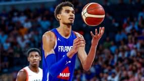 Victor Wembanyama avec l'équipe de France de basket en préparation des JO, 19 juillet 2024