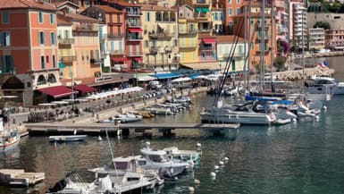 Le port de la Santé à Villefranche-sur-Mer.