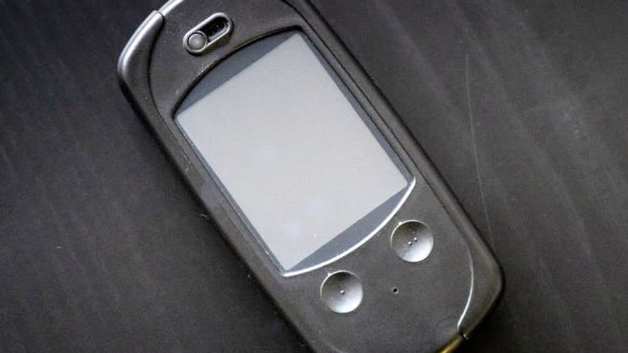 Illustration d'un modèle de téléphone grave danger