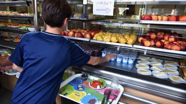 Une cantine dans la banlieue de Toulouse.
