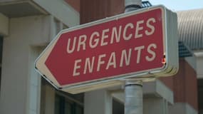 Un panneau indiquant les urgences pédiatriques du CHU de Toulouse, le 17 mai 2025