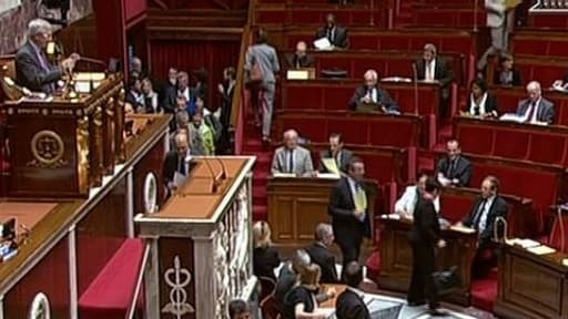 L'hémicycle de l'Assemblée, théâtre des débats jour et nuit depuis mardi dernier