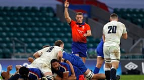 Andrew Brace au sifflet du match de La Rochelle après avoir dirigé celui du MHR.