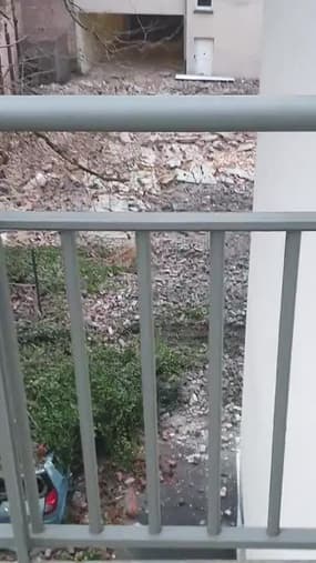 Tempête Ciara: un mur s'écroule à Roubaix à cause du vent violent - Témoins BFMTV