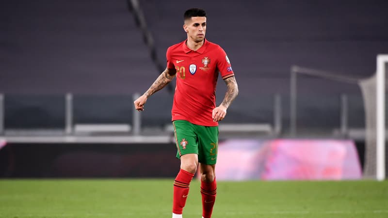 Euro: pourquoi Cancelo est forfait mais pas Busquets après leurs tests positifs au Covid-19