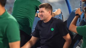 Steven Gerrard sur le banc d'Al-Ettifaq, le 28 août 2023.