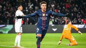 L'attaquant du PSG Désiré Doué après l'ouverture du score dans le derby, 4 janvier 2026