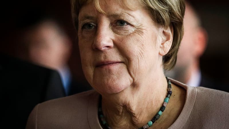 Angela Merkel va recevoir la plus haute distinction allemande, malgré un bilan critiqué
