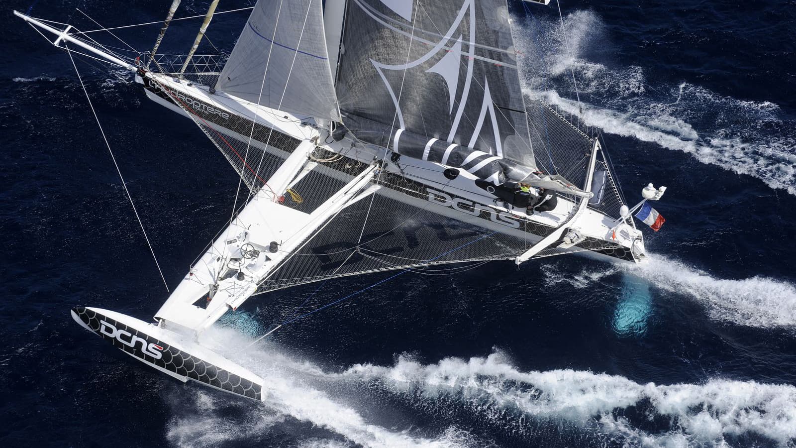 L'Hydroptère, le navire le plus rapide au monde