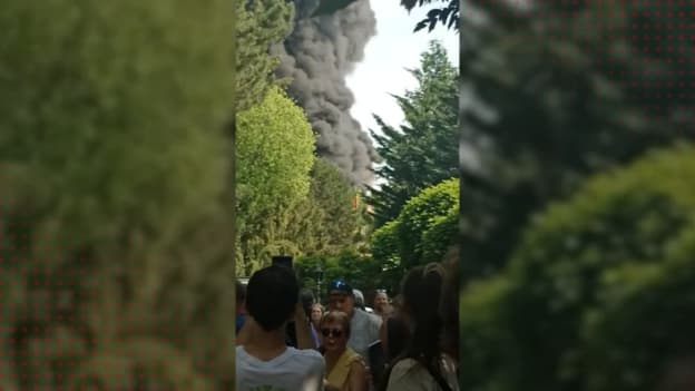 Im Europapark brach ein Großbrand aus, Besucher wurden evakuiert