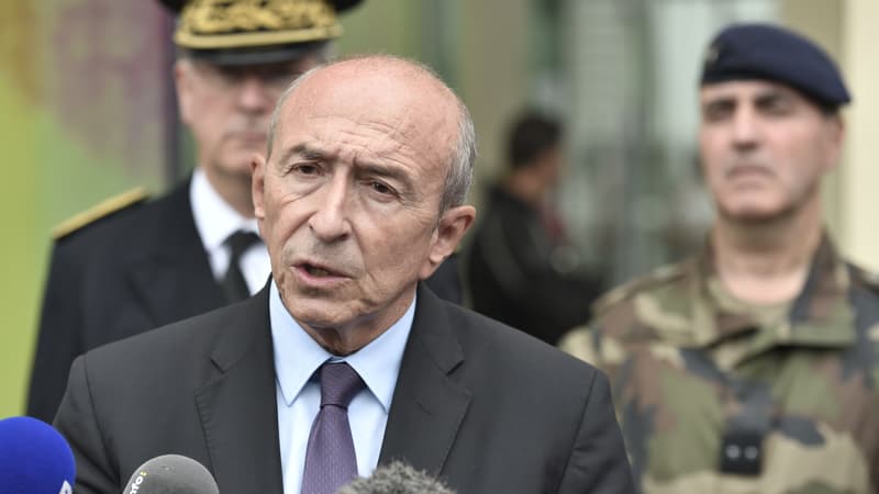 Le ministre de l'Intérieur, Gérard Collomb, s'adresse à la presse après l'attaque contre des militaires à Levallois-Perret, le 9 août 2017