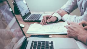 Professionnel, avec Hello bank! Pro vous avez trouvé la banque qui vous aide à rentabiliser votre entreprise  