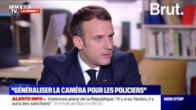Emmanuel Macron: "Quand on a une couleur de peau qui n'est pas blanche, on est beaucoup plus contrôlé"