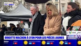 Brigitte Macron à Lyon pour le lancement de la 35e édition des pièces jaunes