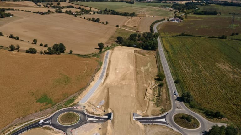 Vue aérienne du chantier de l'A69, à Verfeil (Haute-Garonne), le 2 septembre 2024