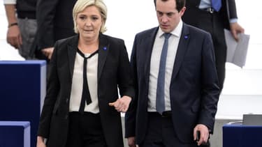 Marine Le Pen et Nicolas Bay au Parlement européen