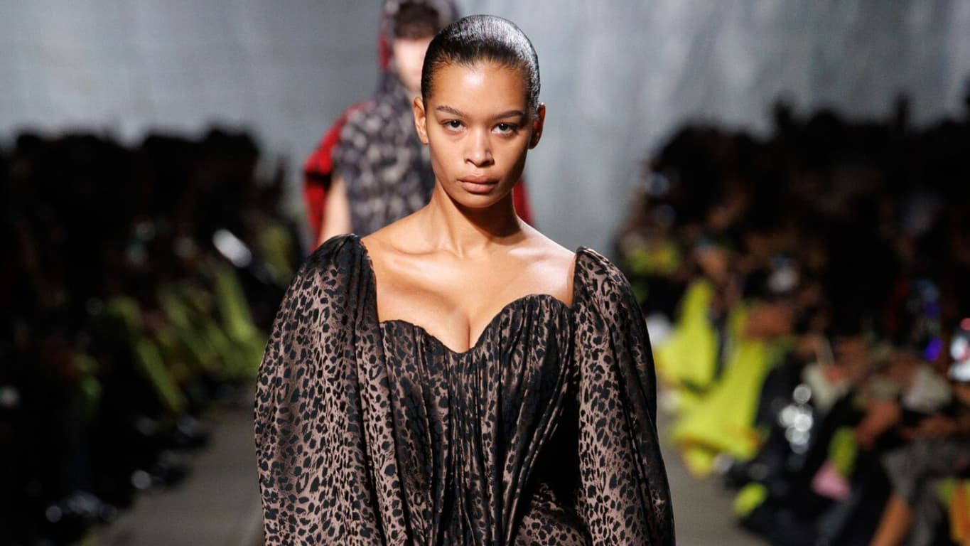 Défilé Alexander McQueen automne-hiver 2024-2025