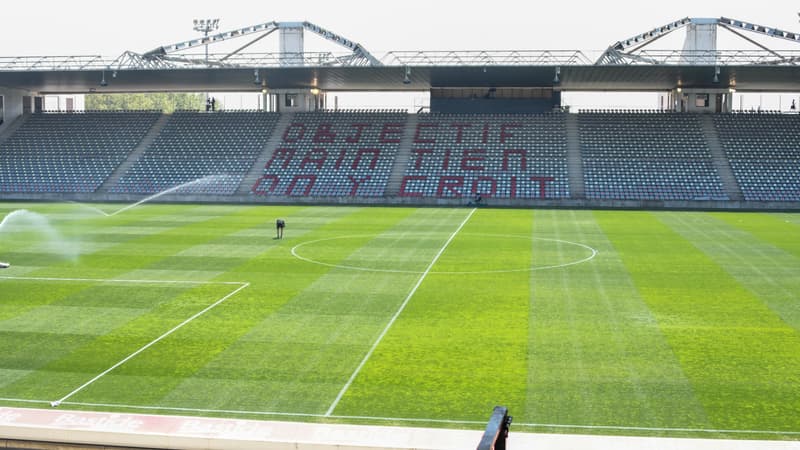 Ligue 1/Ligue 2: les play-offs et les barrages se disputeront à huis clos