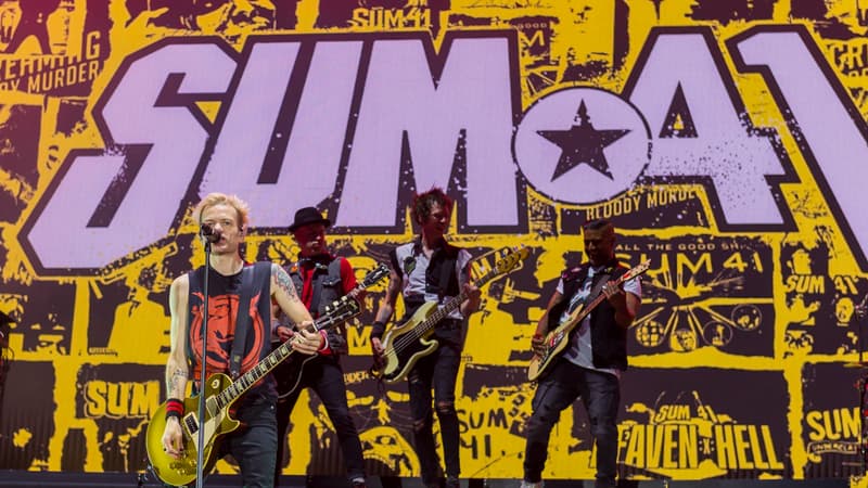 Regarder la vidéo Deryck Whibley, chanteur de Sum 41, accuse l'ancien manageur du groupe d'agression sexuelle