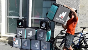 En 2017, la justice avait débouté un livreur de Deliveroo qui voulait obtenir le statut de salariés. L'inspection du travail revient à la charge avec un rapport.