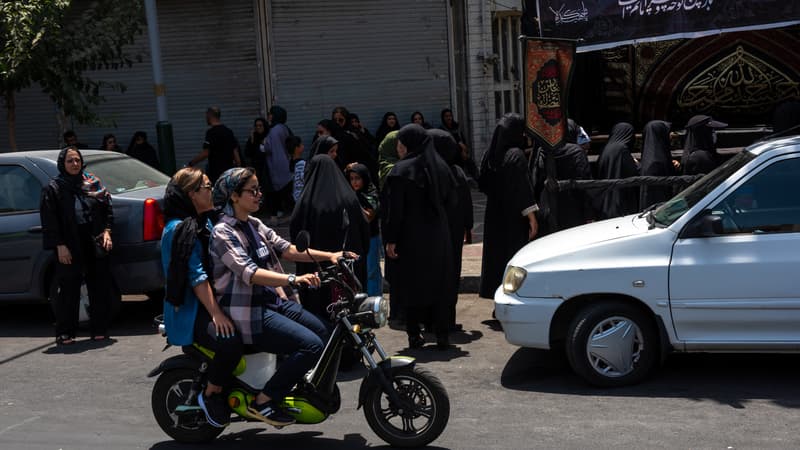 L'Iran autorise formellement les femmes à conduire des deux-roues