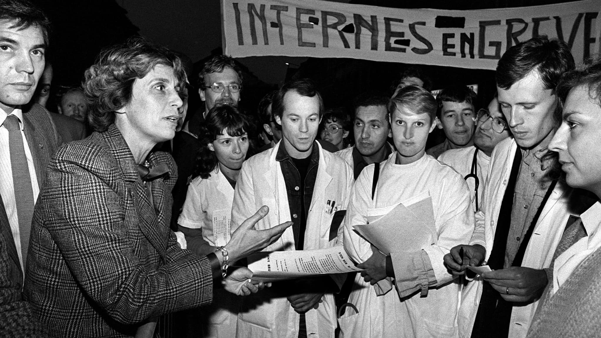 Avant la tempête. Georgina Dufoix, ministre des Affaires sociales et de la Solidarité nationale du gouvernement Fabius, ici le 14 août 1984.