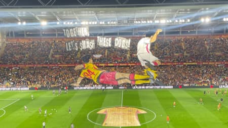 Le tifo lensois pour le derby face à Lille le 20 septembre 2025 à Bollaert