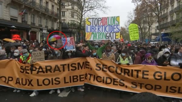 Vue du cortège de la manifestation parisienne, samedi 12 décembre 2020.