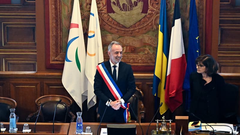 Municipales 2026: le socialiste Emmanuel Grégoire élu maire par les conseillers de Paris