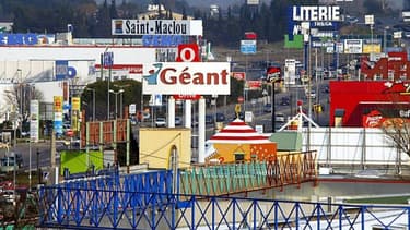 Plan de Campagne ouvre tous les dimanches