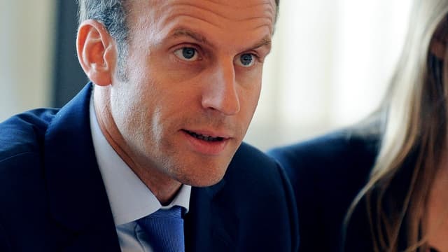 Le ministre de l'Economie Emmanuel Macron accuse les constructeurs américains d'avoir intérêt à faire du Volkswagengate un dieselgate. 