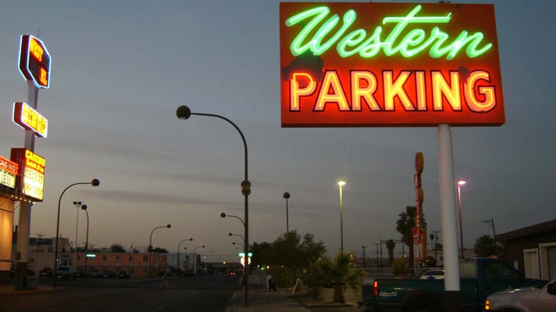 Le conseil municipal de Las Vegas a adopté une nouvelle réglementation. Les automobilistes peuvent acheter des fournitures scolaires, pour régler leur amende de stationnement. 