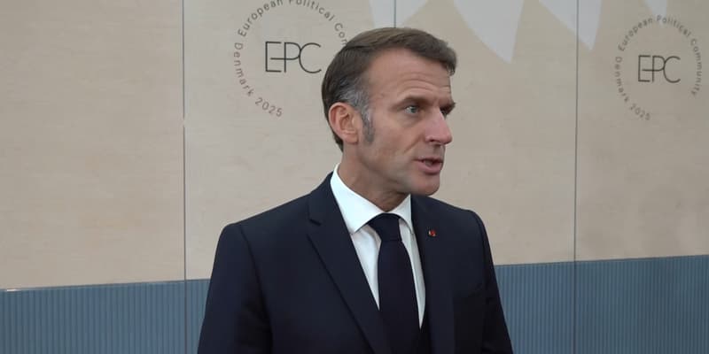 Le président de la République Emmanuel Macron le 2 octobre 2025 à Copenhague (Danemark). 
