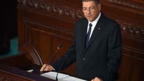 Le Premier ministre Habib Essid parle au Parlement tunisien, le 5 juin 2015.