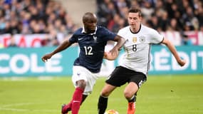 Lassana Diarra lors du match amical France-Allemagne (2-0), le 13 novembre 2015 au Stade de France