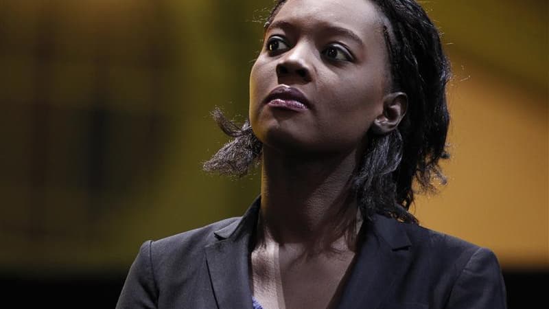 Rama Yade, ancienne secrétaire d'Etat chargée des Affaires étrangères, puis des Sports, a annoncé samedi qu'elle ne voterait pas la motion de soutien du Parti radical à Nicolas Sarkozy pour la présidentielle. /Photo d'archives/REUTERS/Eric Gaillard