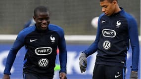 N'Golo Kanté et Kylian Mbappé