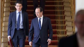 François Hollande avait demandé à ses ministres de ne plus utiliser leurs téléphones pendant le Conseil des ministres.