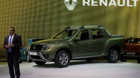 Le marché du pick-up, en hausse de 50% en France ces deux dernières années, risque bien de sombrer avec la clarification de son statut fiscal flou jusque-là. Ici, le Renault Alaskan.