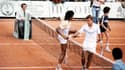 Yannick Noah, Mats Wilander et un ramasseur de balle lors de la finale de Roland-Garros 83