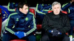 Carlo Ancelotti avec son ancien adjoint Paul Clement avec Chelsea, à Copenhague le 22 février 2011