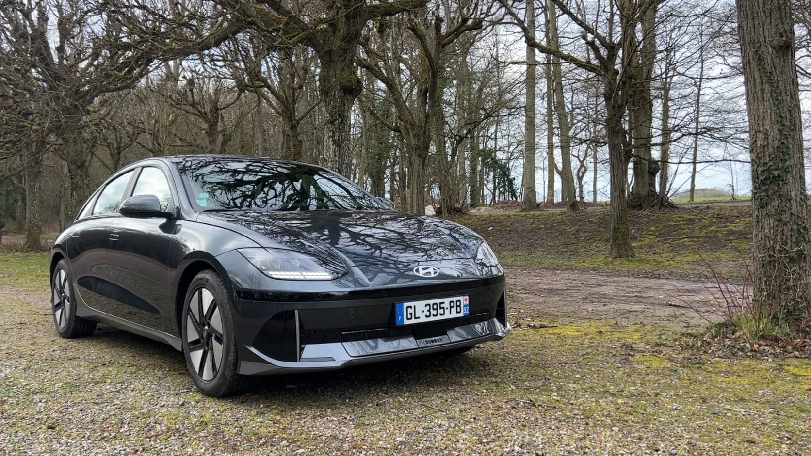 La nouvelle Hyundai Ioniq 6 propose un design très "aéro". La nouvelle Hyundai Ioniq 6 propose un design très "aéro".